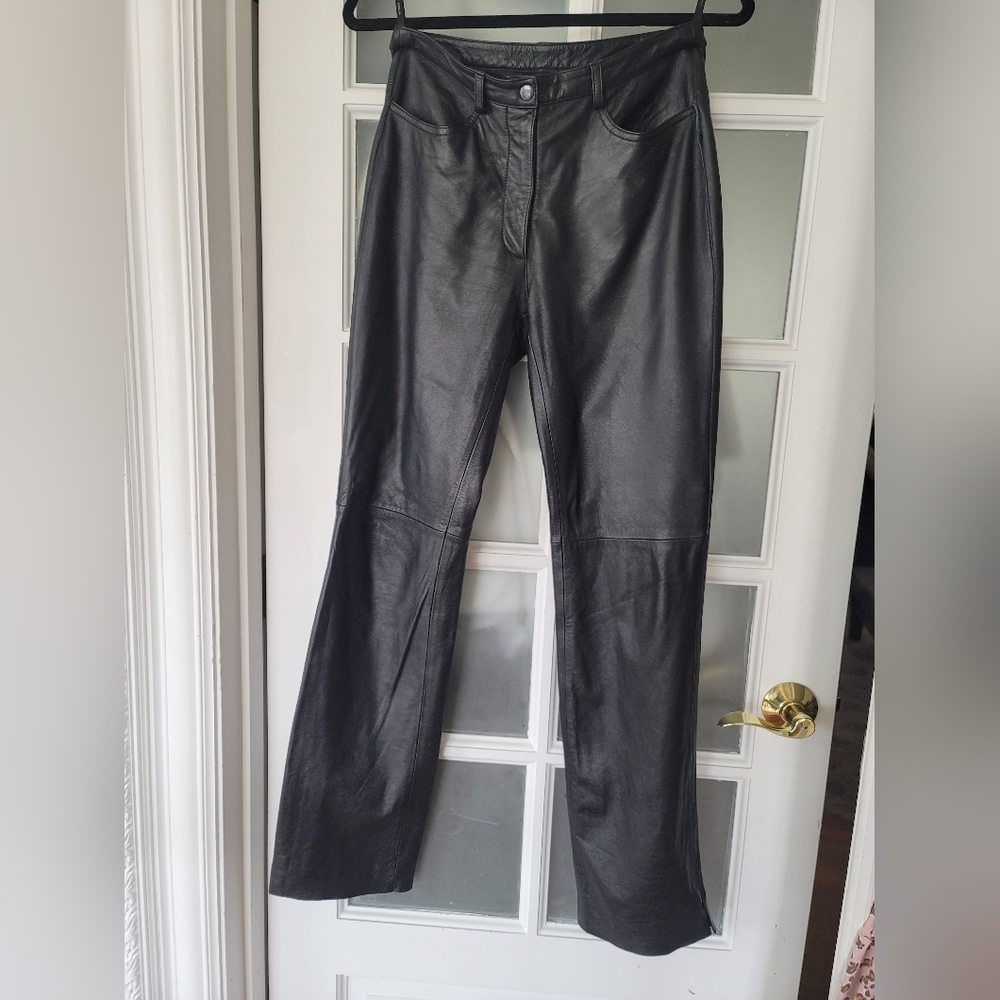 bebe Genuine Leather Trousers Pants Jean Style with Side Zippers Boot Cut sz 6